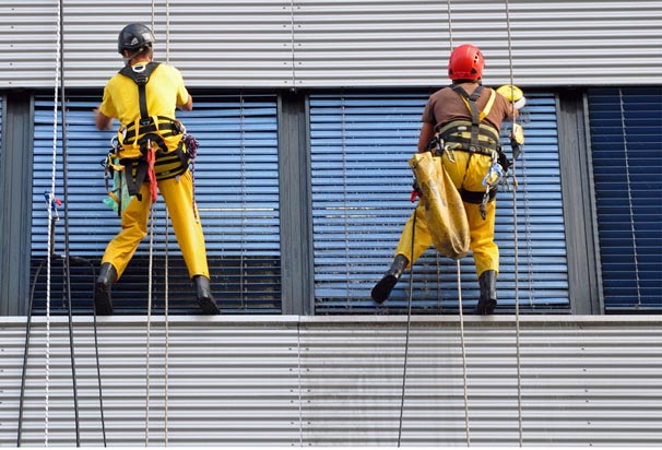 Gebäudereinigung 10777